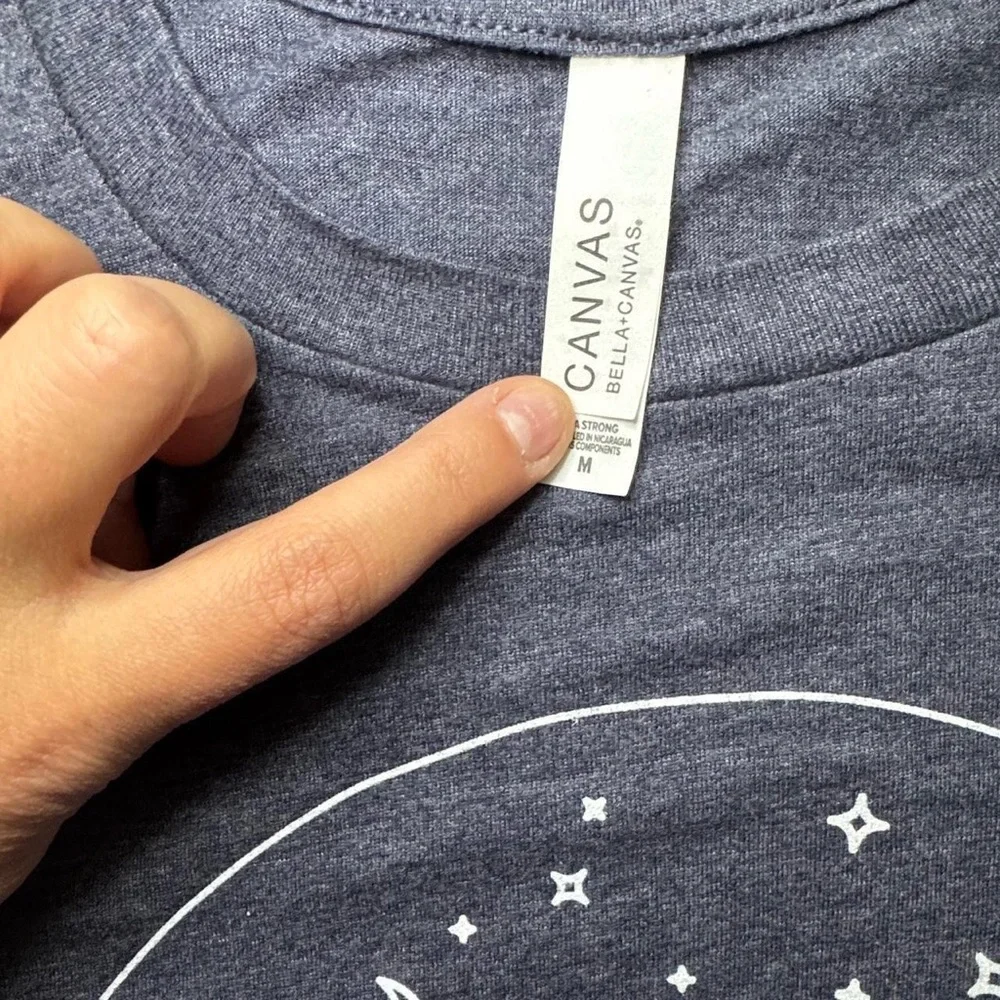 NEW The Gage Hotel 🏨 Marathon Texas Graphic T-Shirt — MEDIUM - Picture 2 of 4